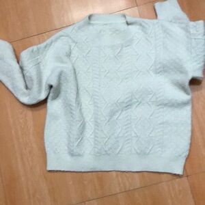 Women's White Sweater